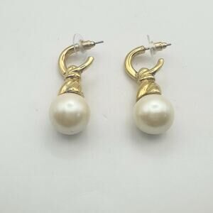 Faux Pearl Gold Twist Dangle Drop Earring Retro Preppy Business Casual Jewlery